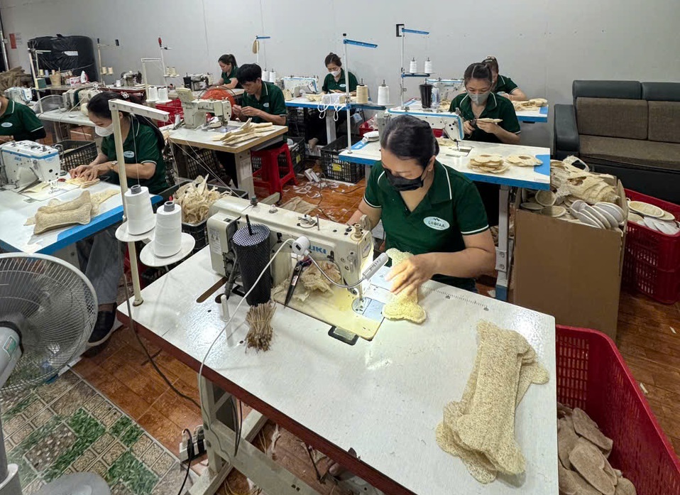 Nguyễn Phú Tùng – “từ thiên nhiên tới thời trang”