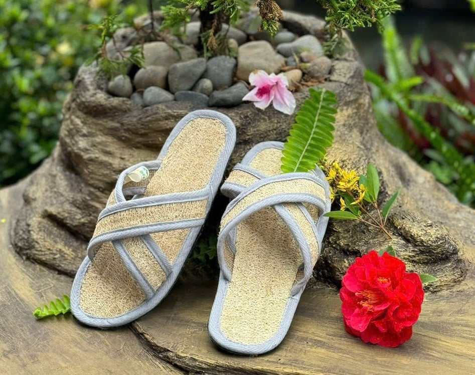 Biến thứ bỏ đi thành hàng thời trang xuất khẩu, doanh nghiệp thu tiền tỷ, nông dân Đắk Lắk làm giàu