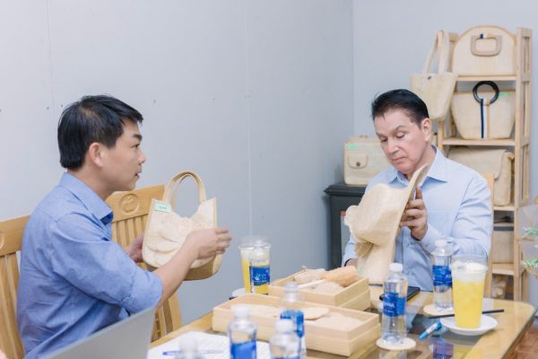 Hô biến xơ mướp thành hàng xuất khẩu