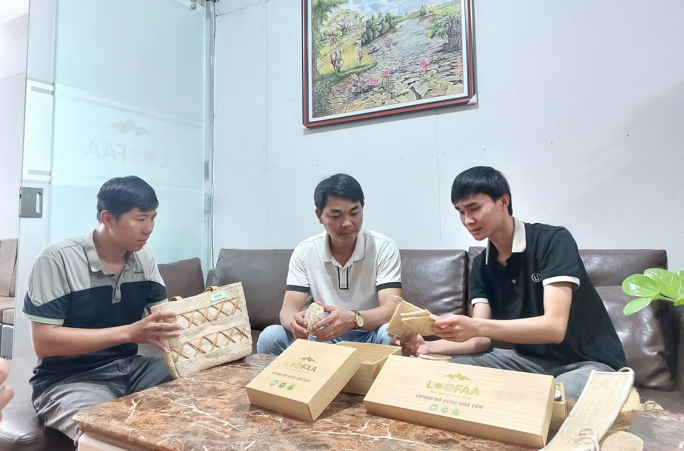 Làm giàu từ... xơ mướp